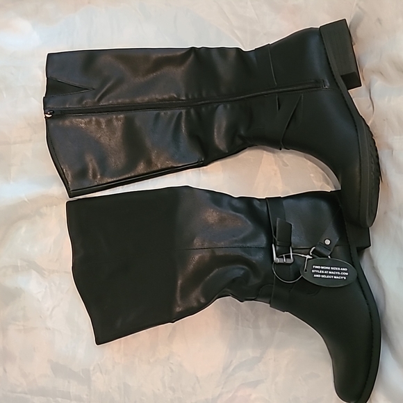 New in Box Black Style & Co. Riding Boots Knee High - Picture 2 of 4